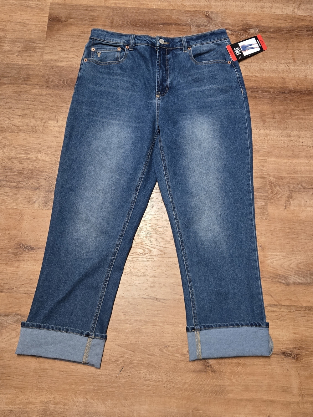 NWT!! Frye Amari Blue Cuffed Cropped Jeans High Rise Sizd 8 / 29